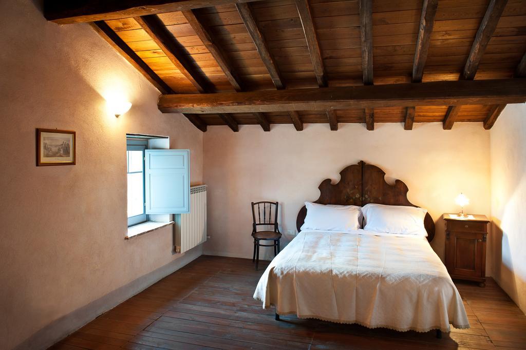 Tenuta San Felice Farm stay *